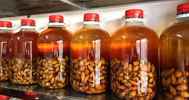 泡果酒,药酒时,应该选择哪种白酒,对度数和香型有什么要求吗?