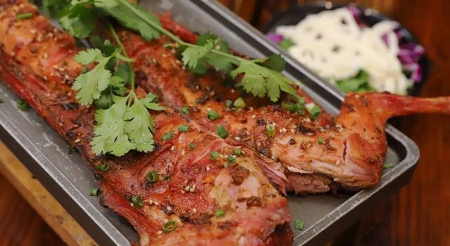 法国人有鹅肝，<a href=