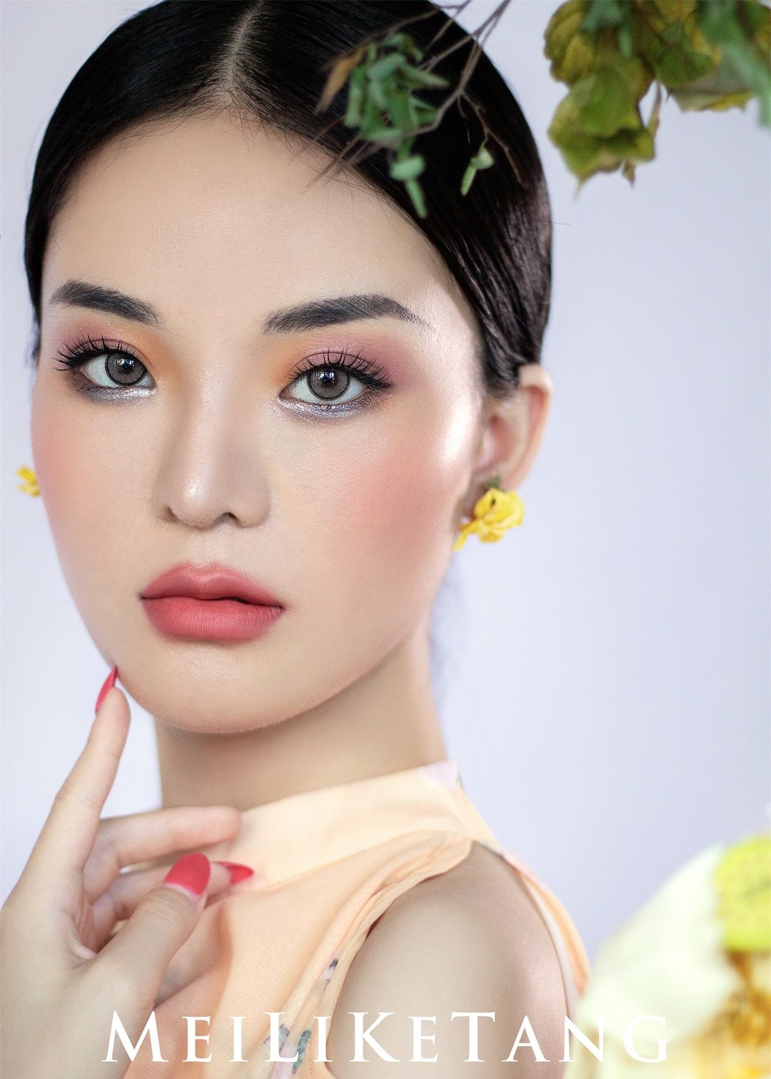 童婷美丽课堂时尚简约视觉系拍啥妆容造型