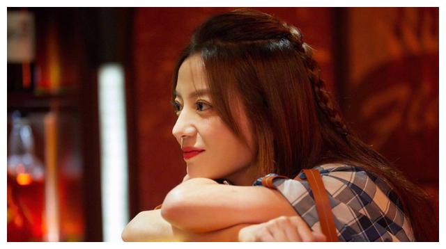 赵薇秦昊新剧《学区房》官宣,题材老套被嘲,网友:听着就焦虑