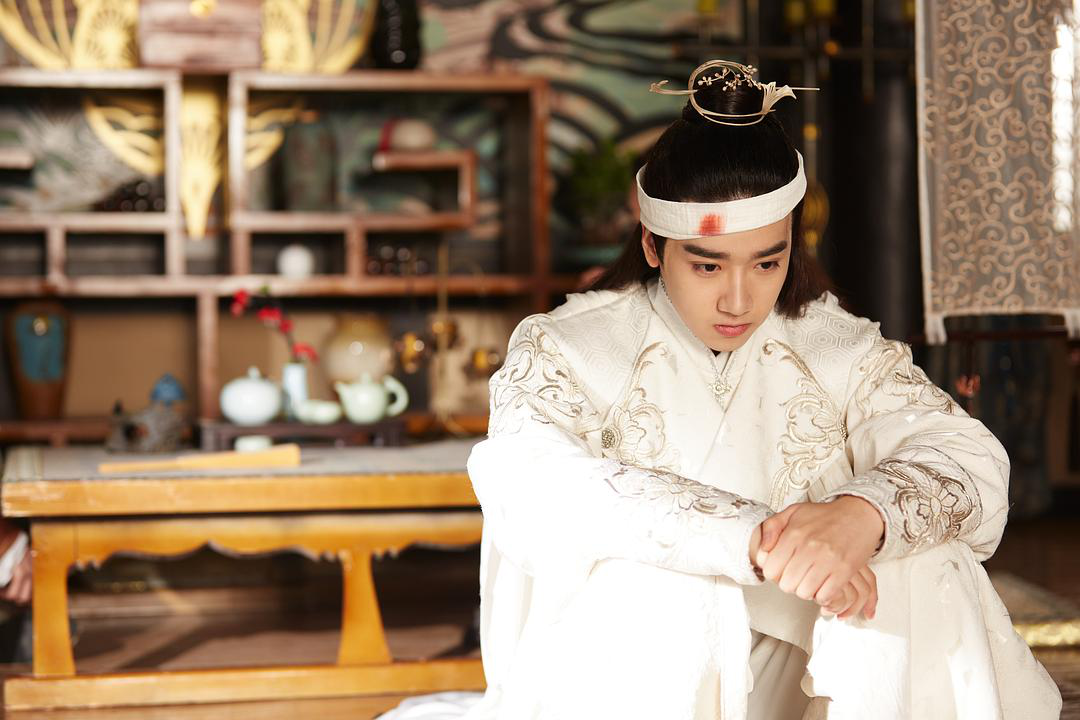 《三千鸦杀》李明峻演活"白镜子" 观众少女心大获满足