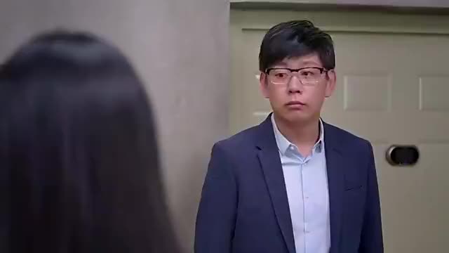 欢乐颂林师兄贴心为邱莹莹处理屋子漏水问题实在暖心
