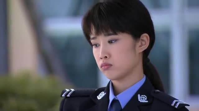 青春无季吴斌露西邀请典典去吃饭典典却拒绝他们的好意