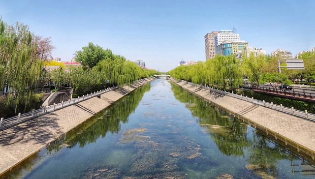 西二环路边公园寻到线索,游客免费参观|金中都|公园|帝都_新浪新闻