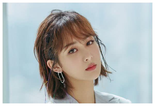 名字带"颜色"的4位明星,别只知道杨紫,最后一位简直人如其名