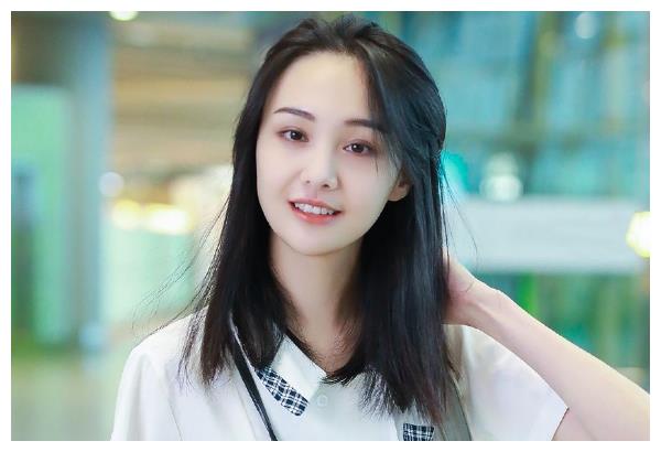李沁|郑爽|差距_新浪新闻