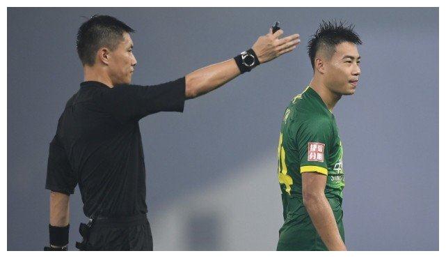 北京球迷质疑:对方演戏|杨帆|国安|刘乐_新浪新闻
