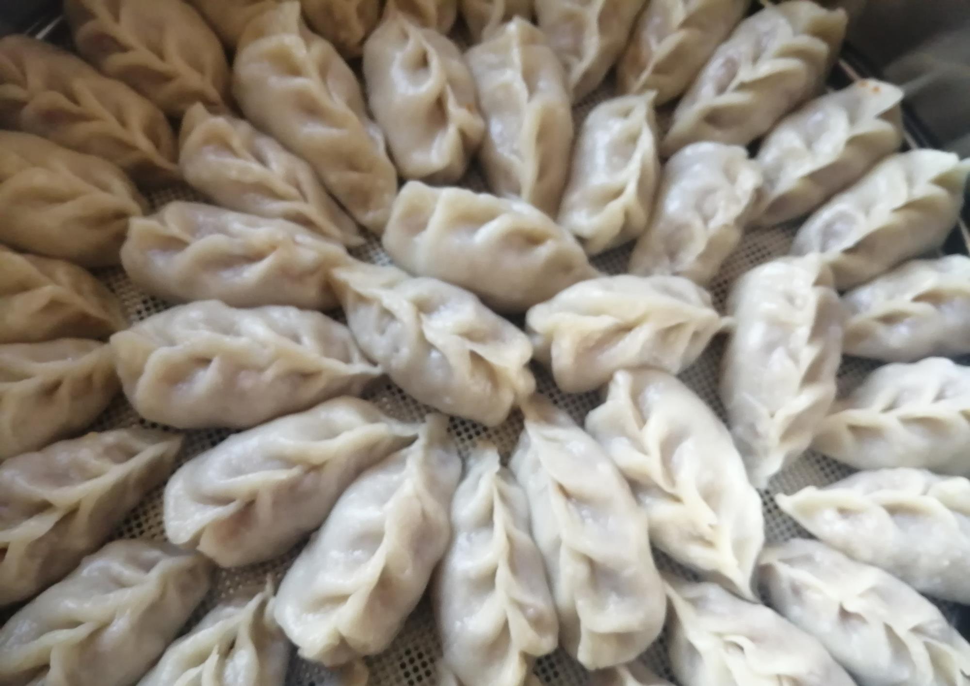 舌尖上的美食|保德手法之烫面饺子_高清图集_新浪网