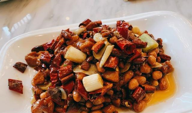 成都火了150年的麻婆豆腐,22元1份几乎每桌必点,麻得下不了嘴休闲区蓝鸢梦想 - Www.slyday.coM 成都火了150年的麻婆豆腐,22元1份几乎每桌必点,麻得下不了嘴休闲区蓝鸢梦想 - Www.slyday.coM