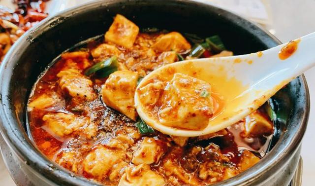 成都火了150年的麻婆豆腐,22元1份几乎每桌必点,麻得下不了嘴休闲区蓝鸢梦想 - Www.slyday.coM 成都火了150年的麻婆豆腐,22元1份几乎每桌必点,麻得下不了嘴休闲区蓝鸢梦想 - Www.slyday.coM