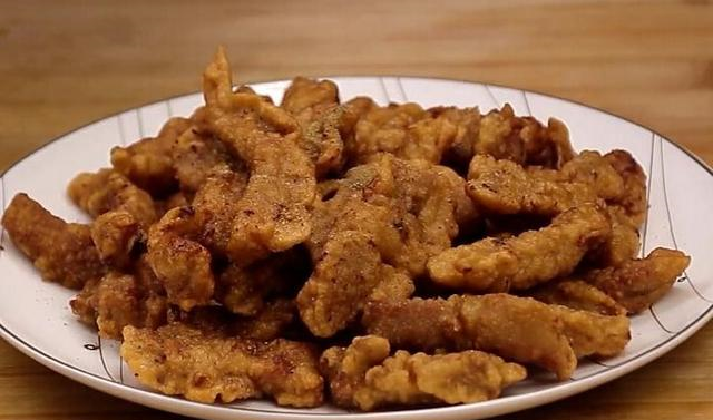 炸酥肉时，千万不要用面粉糊了，用它来代替面粉，才能更加的酥脆休闲区蓝鸢梦想 - Www.slyday.coM