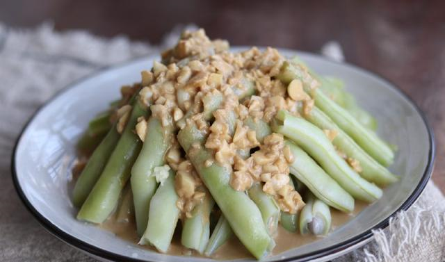 这道菜南方人不知道，却是北方人餐桌上的常客，营养又美味休闲区蓝鸢梦想 - Www.slyday.coM