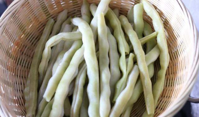 这道菜南方人不知道，却是北方人餐桌上的常客，营养又美味休闲区蓝鸢梦想 - Www.slyday.coM