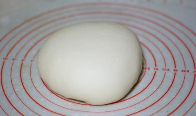 馒头还在买?教你做松软香甜的小刺猬馒头,挑食孩子见了都喜欢休闲区蓝鸢梦想 - Www.slyday.coM 馒头还在买?教你做松软香甜的小刺猬馒头,挑食孩子见了都喜欢休闲区蓝鸢梦想 - Www.slyday.coM