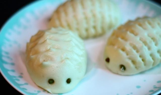 馒头还在买?教你做松软香甜的小刺猬馒头,挑食孩子见了都喜欢休闲区蓝鸢梦想 - Www.slyday.coM 馒头还在买?教你做松软香甜的小刺猬馒头,挑食孩子见了都喜欢休闲区蓝鸢梦想 - Www.slyday.coM