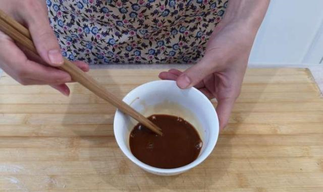 难怪大厨炒的青椒肉丝那么好吃,原来有窍门的,学会咱也露一手休闲区蓝鸢梦想 - Www.slyday.coM 难怪大厨炒的青椒肉丝那么好吃,原来有窍门的,学会咱也露一手休闲区蓝鸢梦想 - Www.slyday.coM