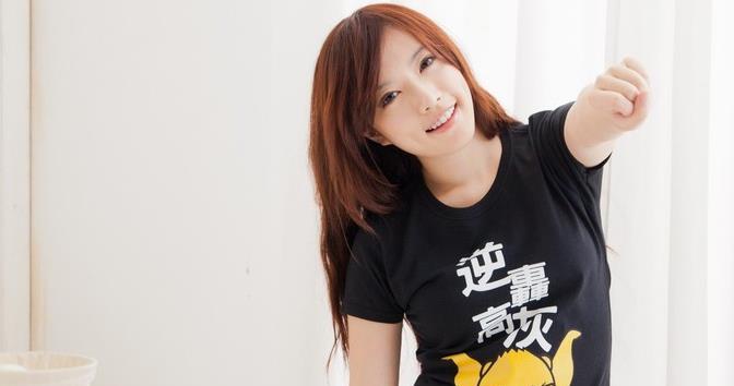 相亲饭局男子吃到一半跑路,直接将女孩拉黑删除,网友:干的漂亮休闲区蓝鸢梦想 - Www.slyday.coM 相亲饭局男子吃到一半跑路,直接将女孩拉黑删除,网友:干的漂亮休闲区蓝鸢梦想 - Www.slyday.coM