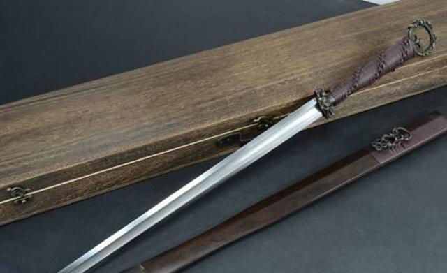 冷兵器时代世界三大称霸兵器,有一件土得掉渣|波斯|兵器|大刀_新浪