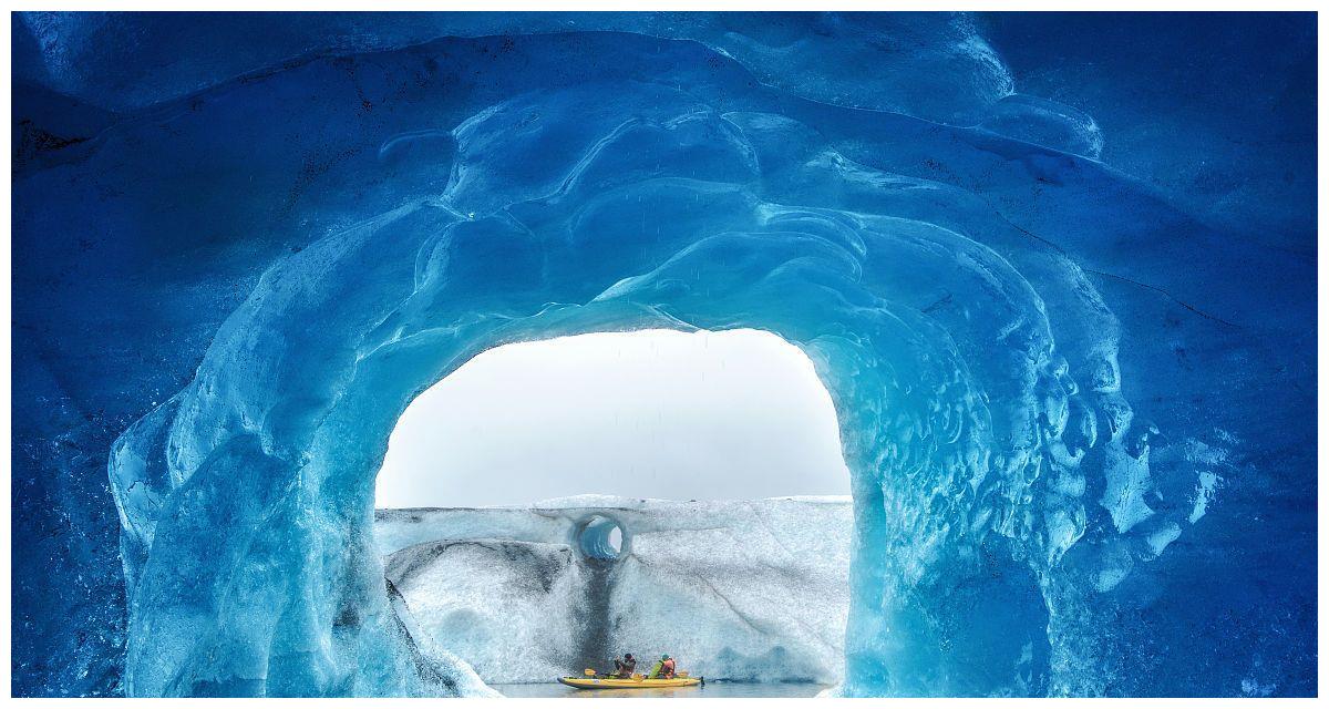 卡布里岛除了阳光沙滩,海岸线,古迹,最令人惊叹的景点就当属蓝洞.