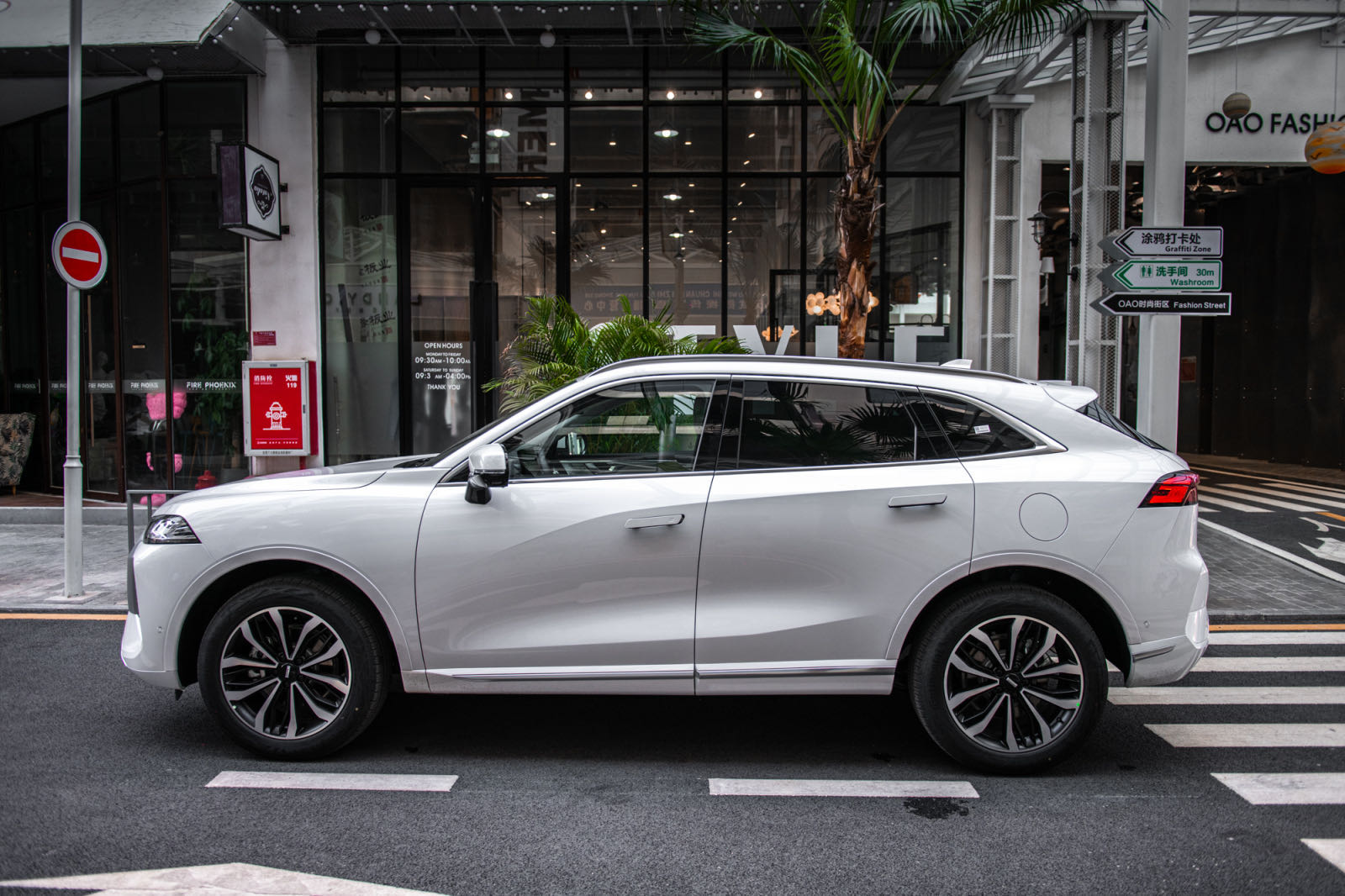 标配48v轻混自动驾驶辅助有亮点试驾wey摩卡