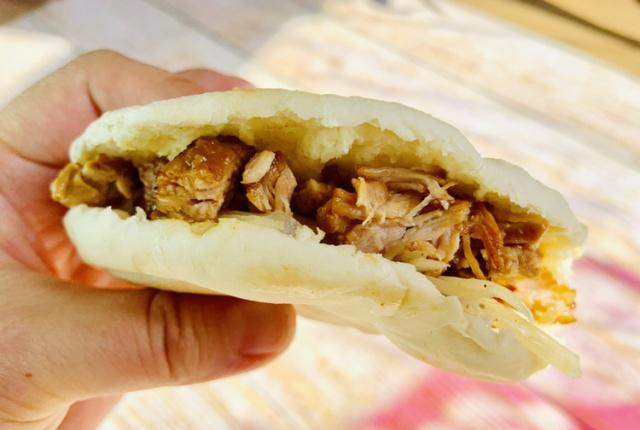 在家做正宗白吉馍,夹肉夹菜,老公一顿吃三个|白吉馍|面包机|案板_新浪