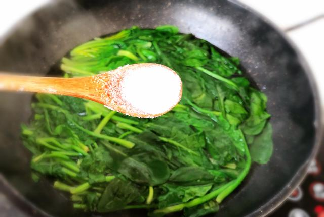 预防传染，这种蔬菜要多吃，我家一买就是20斤，多吃增强抗病能力休闲区蓝鸢梦想 - Www.slyday.coM