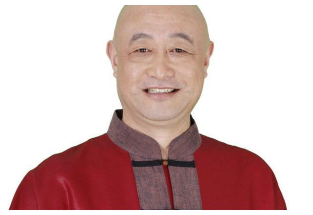 郭德纲的师兄,从大红大紫到沦为"五姓家奴",他究竟有何隐情?