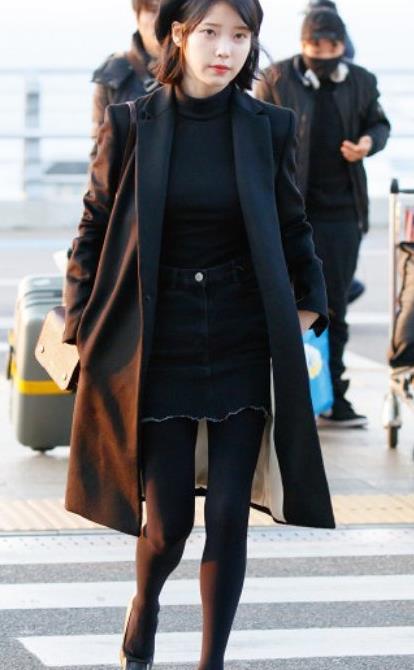 小甜豆李知恩私服太接地气这难道就是韩国女团腿