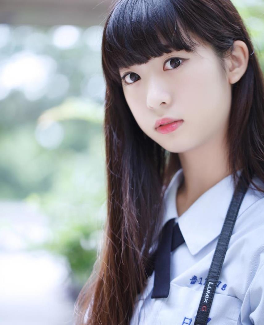 爱摄像清纯阳光美少女,人漂亮皮肤又好