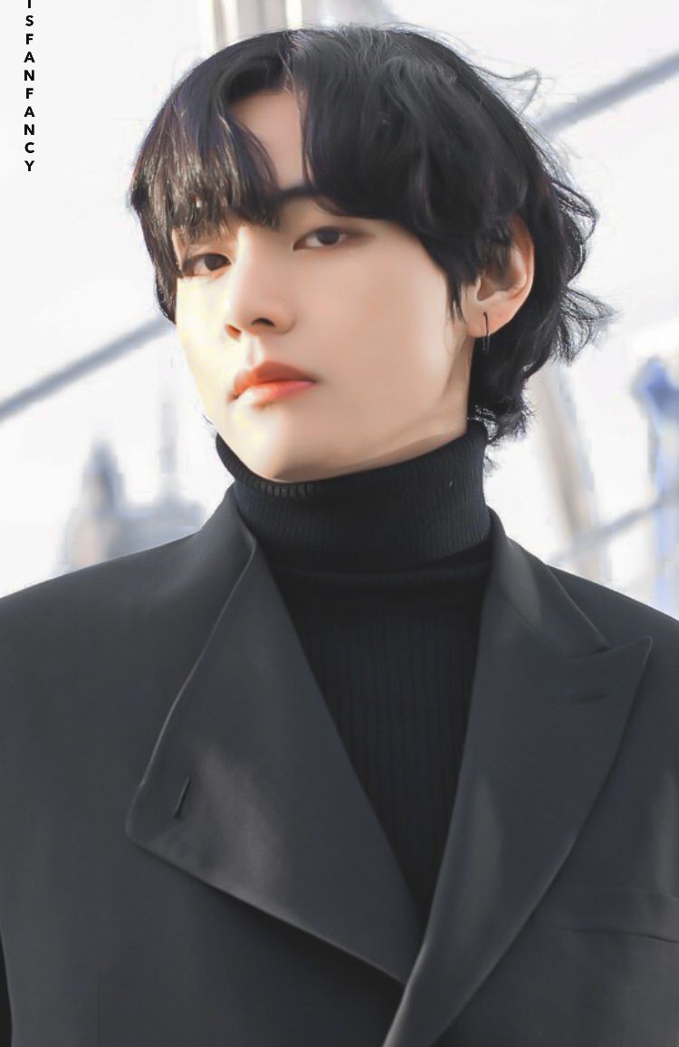 青春学长?防弹少年团金泰亨让你欲罢不能的绝美壁纸!