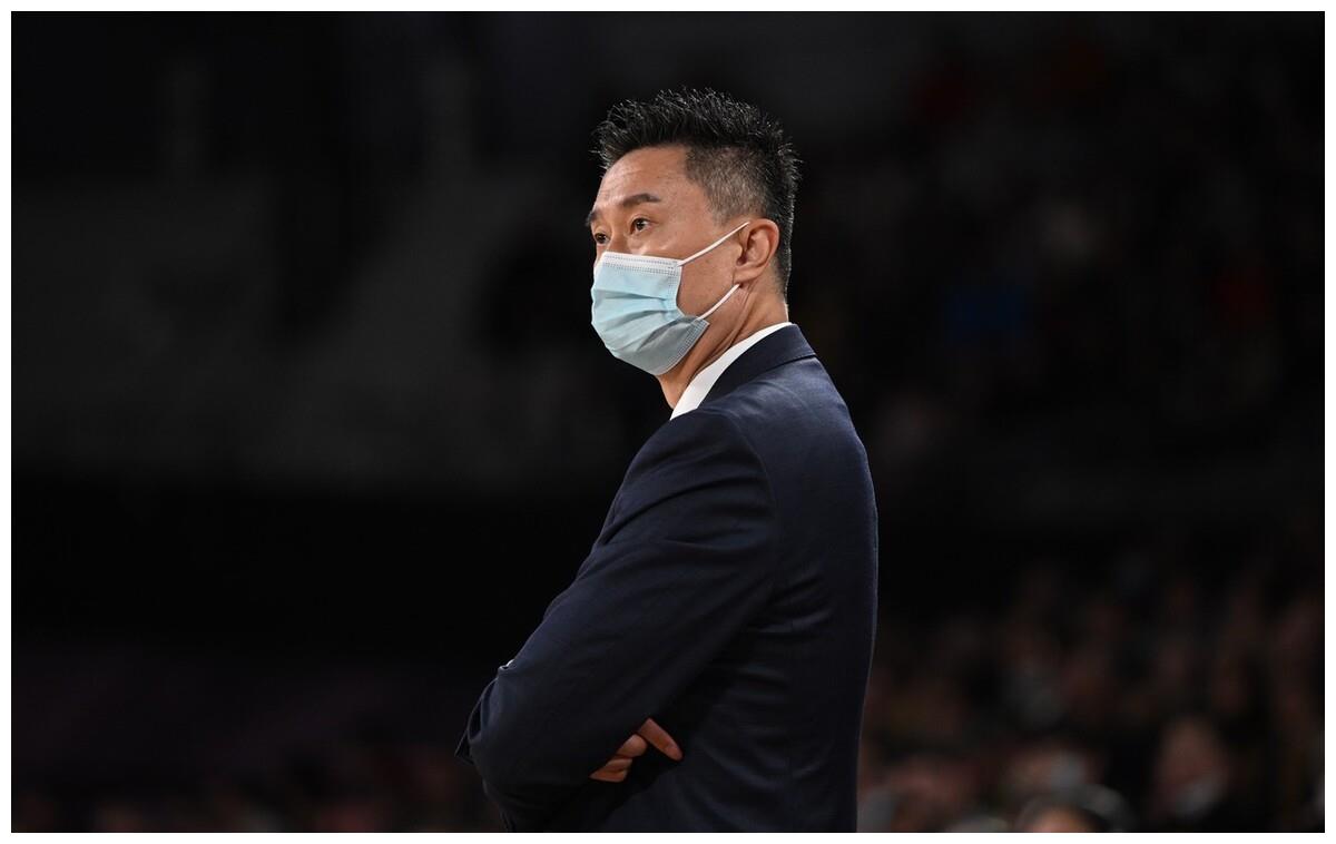 男篮惜败黎巴嫩后名嘴杨毅提出3个问题周鹏尴尬杜锋无奈