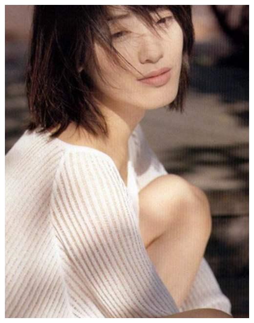 这个消息称,杨思敏在隐退之后,和自己的老公开了一家拉面馆.