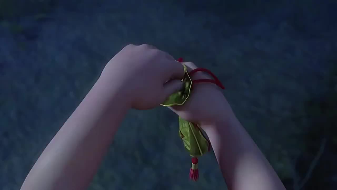 哪吒看到了换命符,他哭了.他终于懂了李靖所做的一切了.