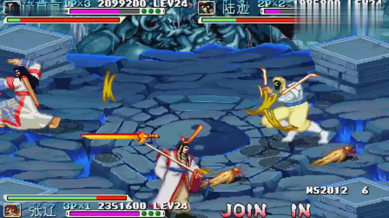 三国战纪:boss太强,三人上战