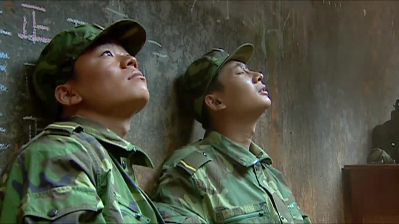 士兵突击:白铁军说子弹是不长眼睛的,让许三多听听声音就行了