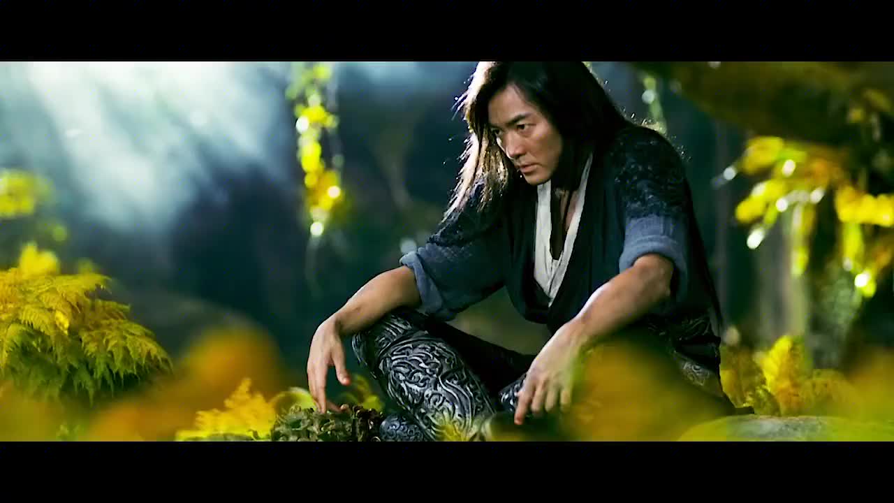 聂风拿刀龙骨后逃走,独自一人呆在聂家村,太可怜了