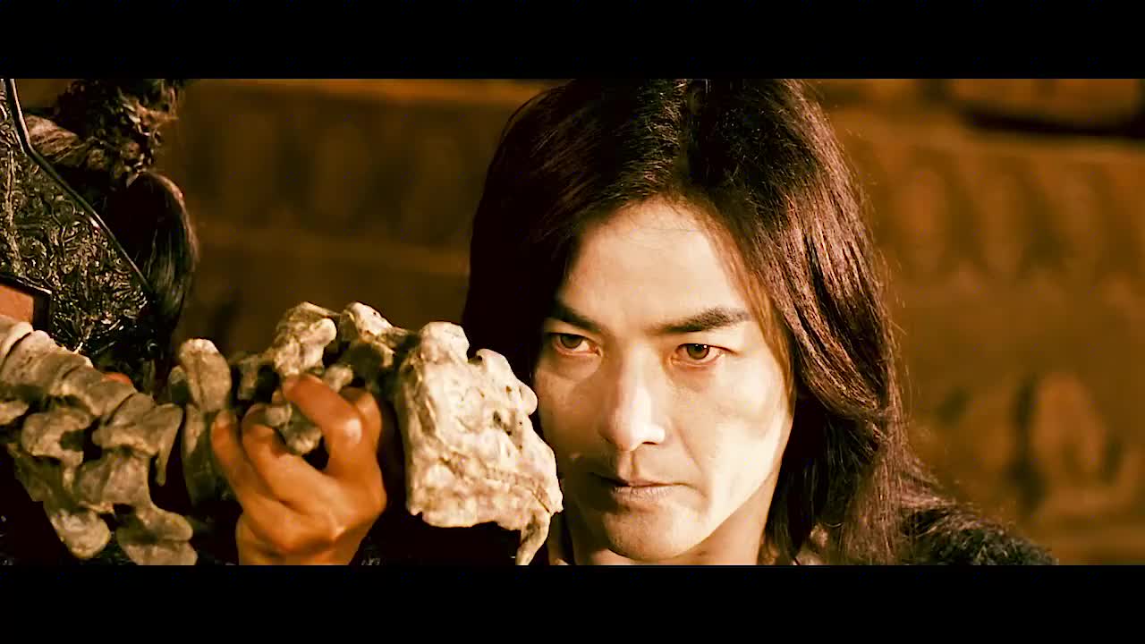 聂风入魔成功一剑秒杀了绝无神