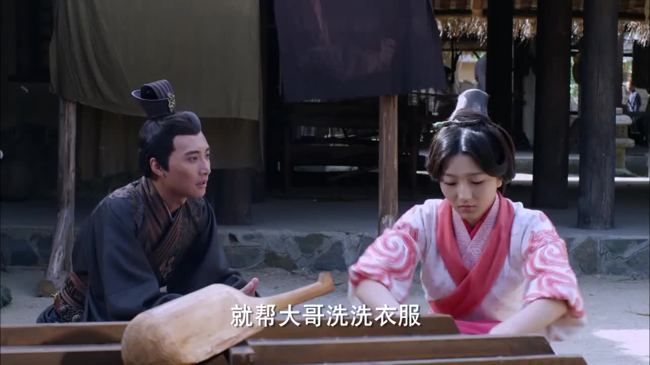 秀丽江山:伯姬整日干粗活,季文心疼,各种献殷勤_新浪新闻