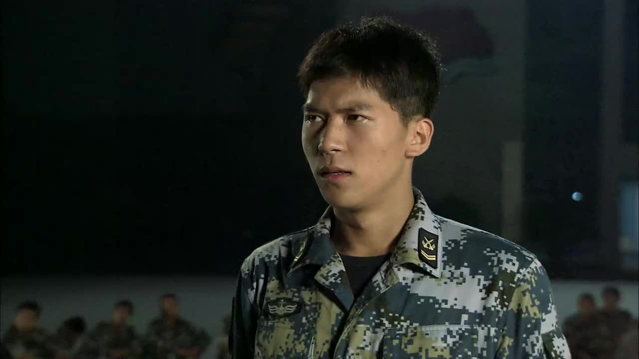 国防生:苏寒想起自己成为国防生之前,导师给她送行的情景