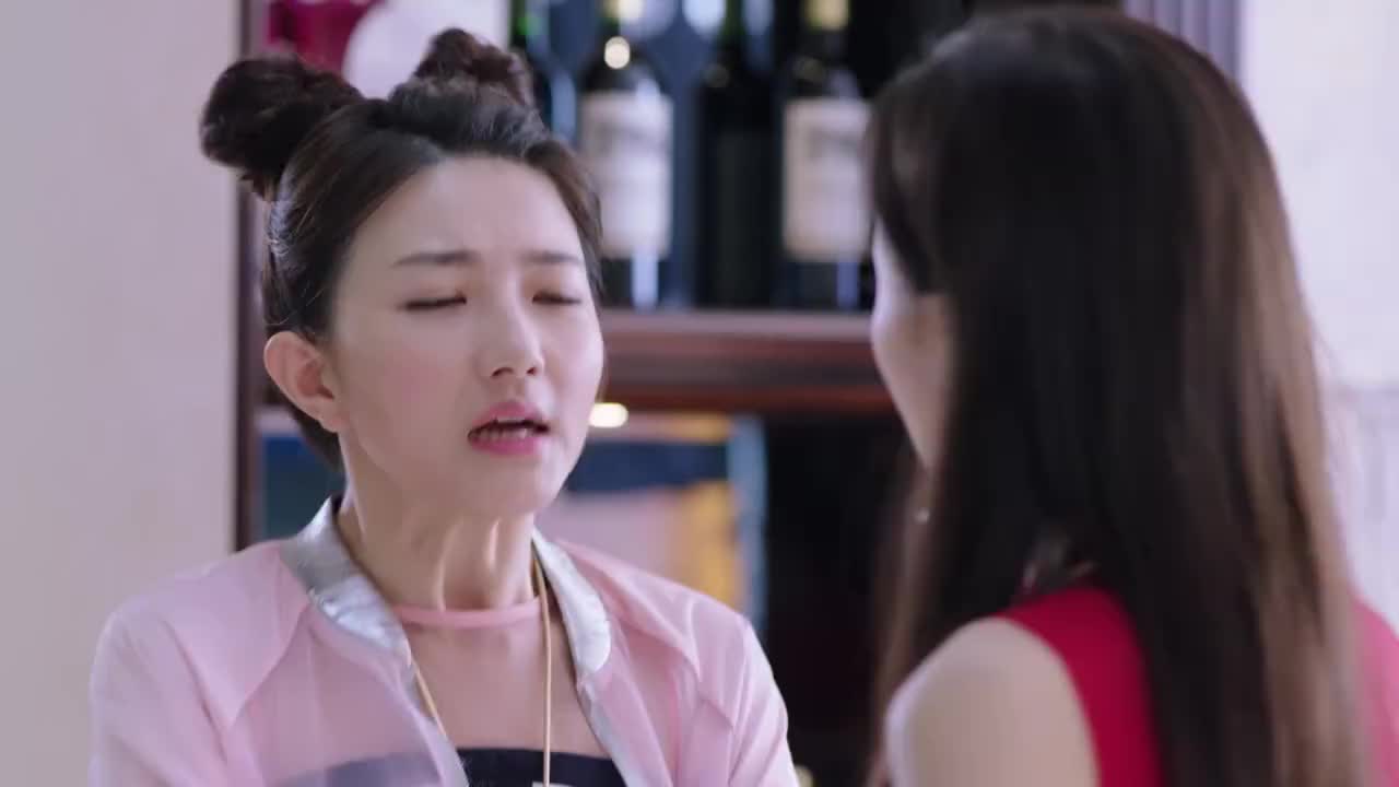 暖爱霍栀一通抢白把江泊儿弄得很没有面子