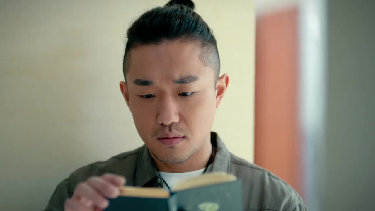 黄金瞳彭飞拿到了笔记本许伟却过河拆桥够嚣张的啊