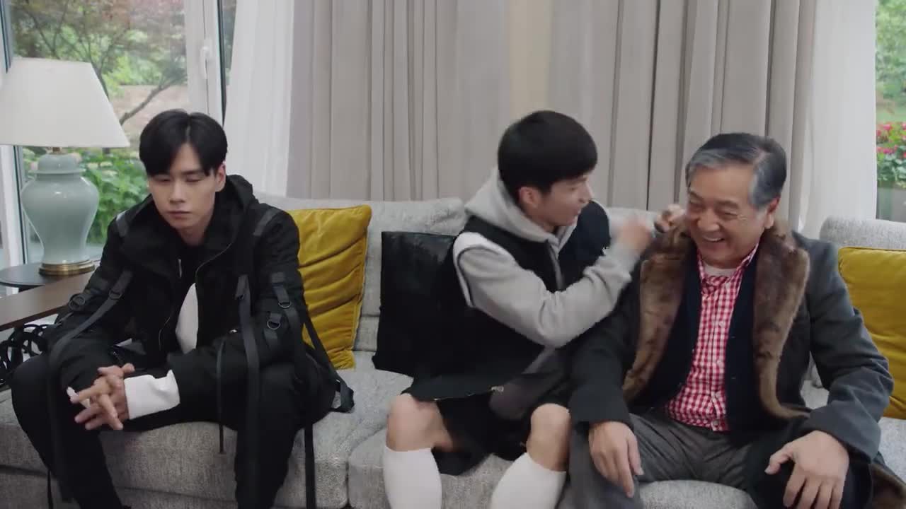亲爱的热爱的戴风这种懂事的是个老人家都能喜欢他