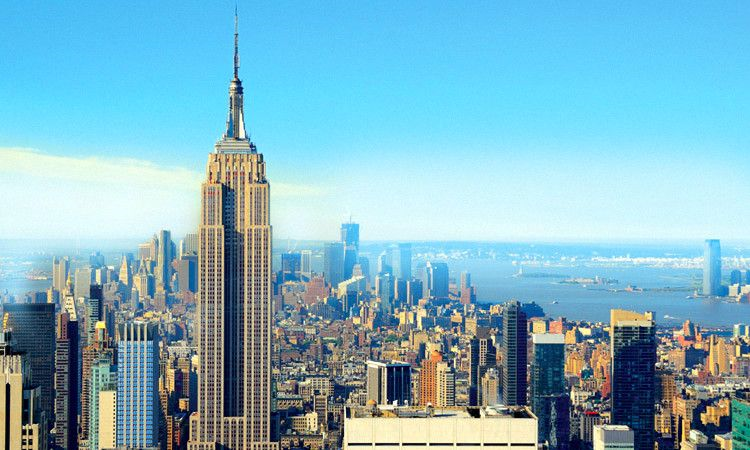 上海的"帝国大厦"出名了,拥有经典的建筑造型,还多了中国特色