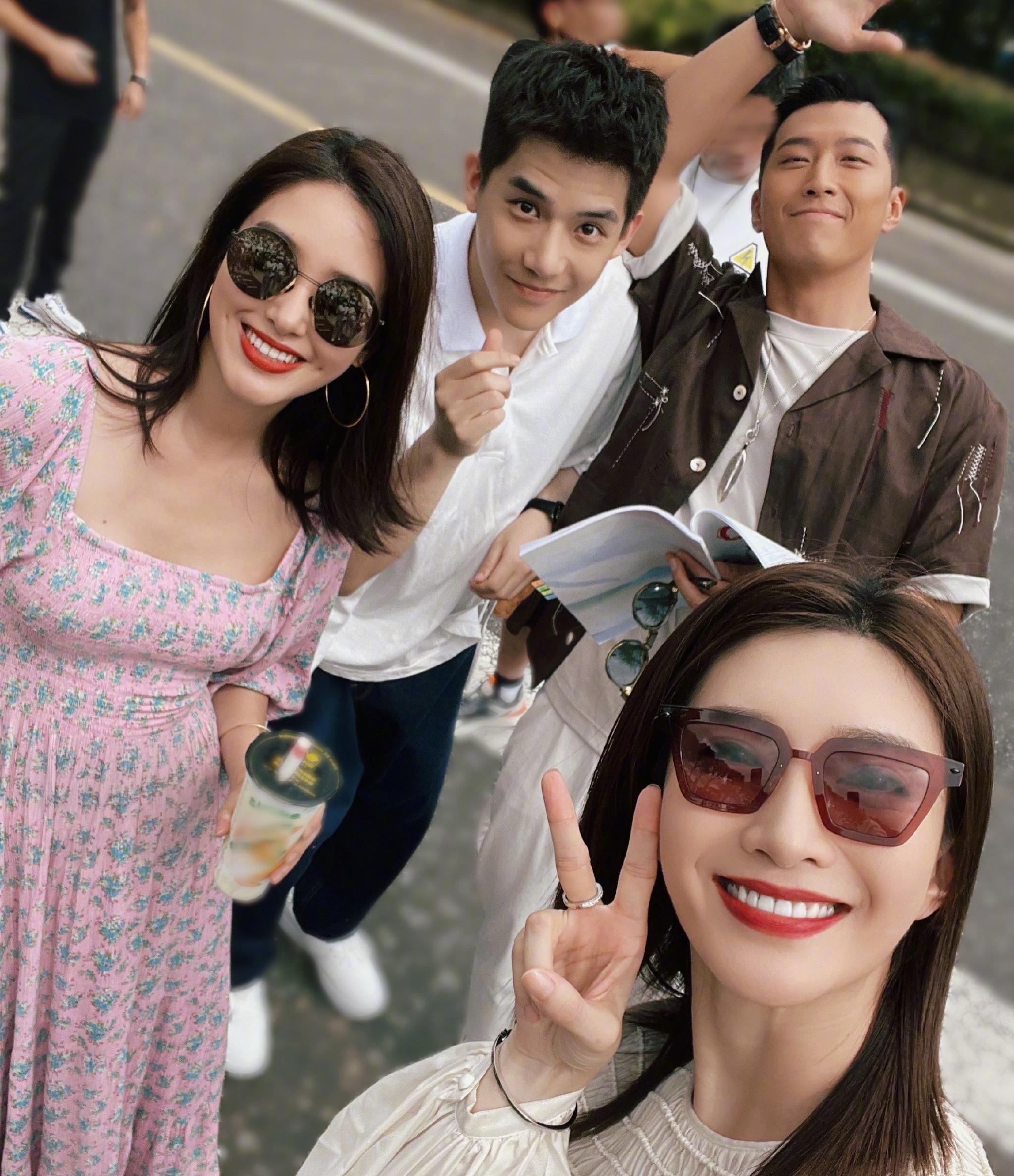 新版《欢乐颂》杀青，耗时7个月拍摄3部电视剧，保证是原班人马休闲区蓝鸢梦想 - Www.slyday.coM