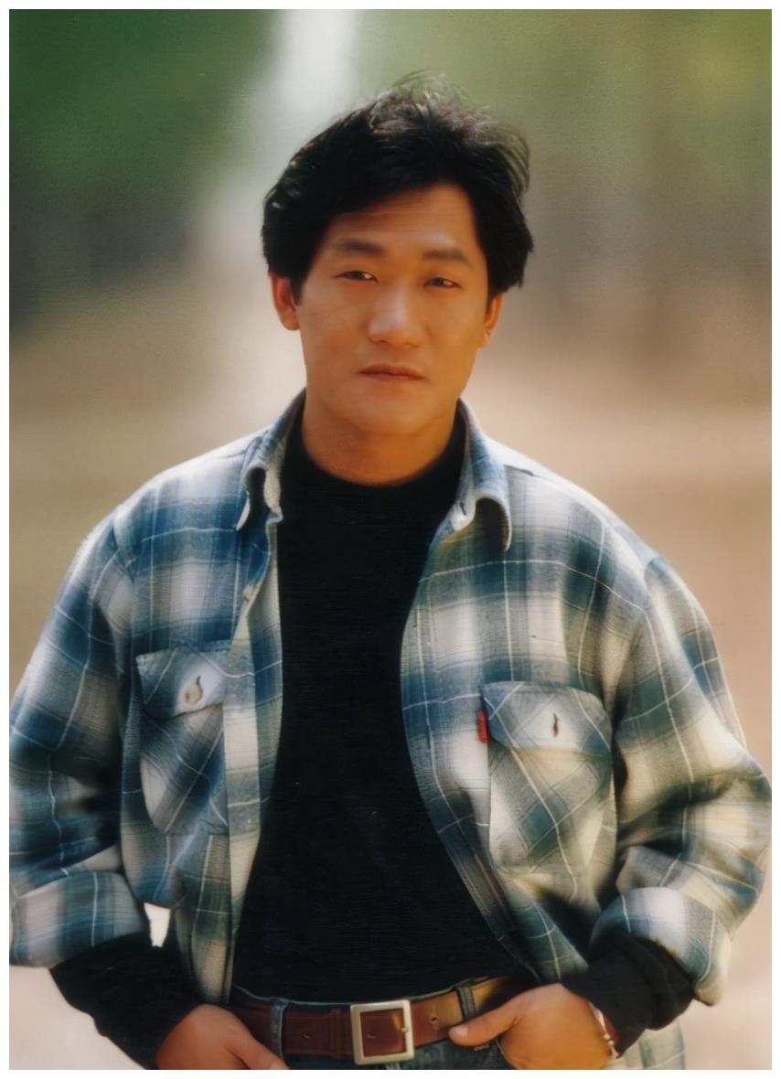 京圈大佬王朔豪赌100万就为了证明谢东跟侯宝林的血缘关系