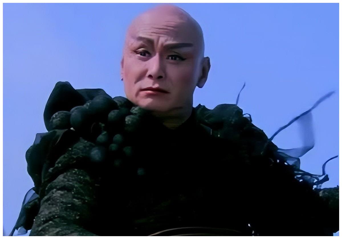 7月最土的三大红毯!鸡毛装、披床单、野猪造型,土得我笑出猪叫休闲区蓝鸢梦想 - Www.slyday.coM 7月最土的三大红毯!鸡毛装、披床单、野猪造型,土得我笑出猪叫休闲区蓝鸢梦想 - Www.slyday.coM