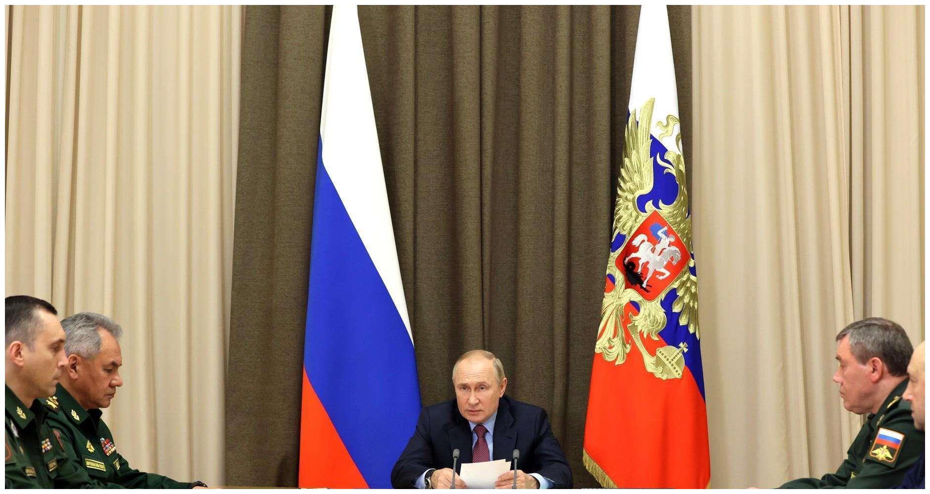 俄乌决战一触即发?普京下令大规模屯兵,美使馆提醒在乌公民撤离休闲区蓝鸢梦想 - Www.slyday.coM 俄乌决战一触即发?普京下令大规模屯兵,美使馆提醒在乌公民撤离休闲区蓝鸢梦想 - Www.slyday.coM