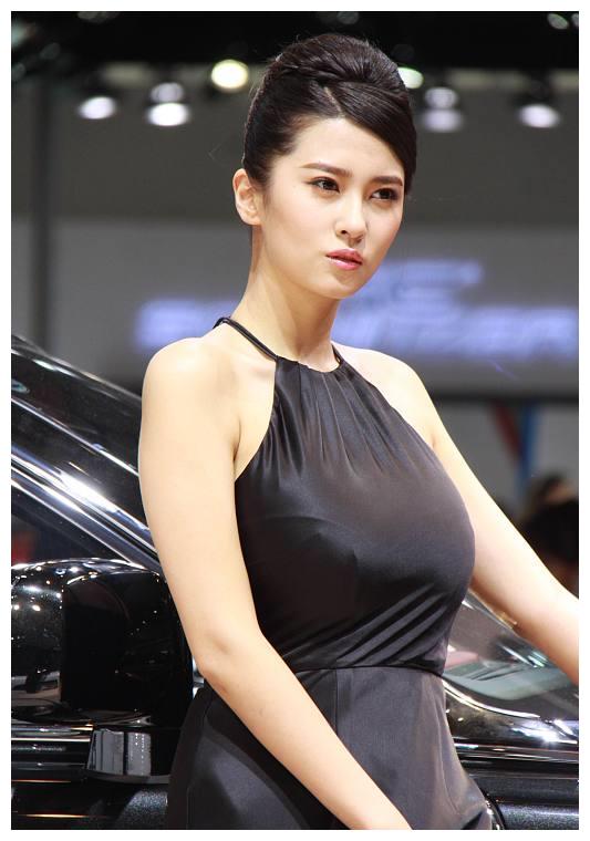 和首钢刘晓宇分手后昔日最美车模钟鹿纯如今发展如何