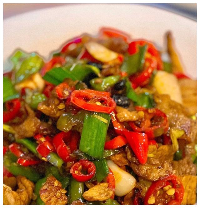 湖南有名的6道特色湘菜酸辣爽口色香味俱全开胃又下饭