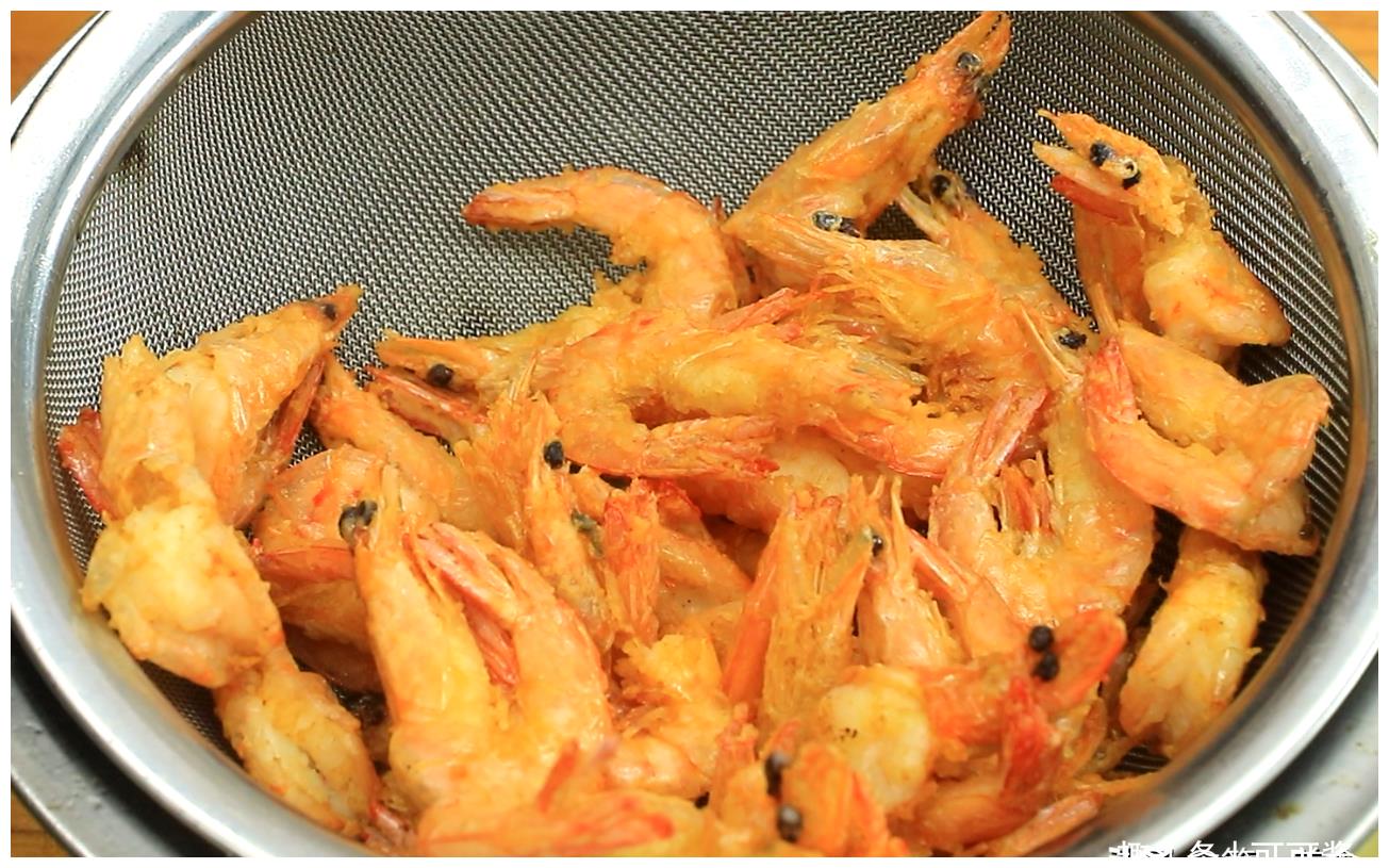 鱿鱼大虾一大锅,想想就流口水的干锅鱿鱼虾,这做法很家常